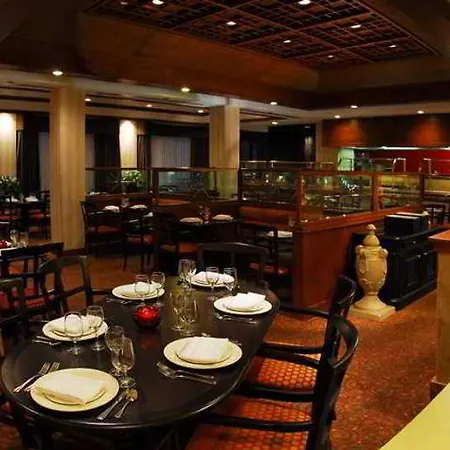 Doubletree By Hilton Hotel Chicago Wood Dale - Elk Grove 